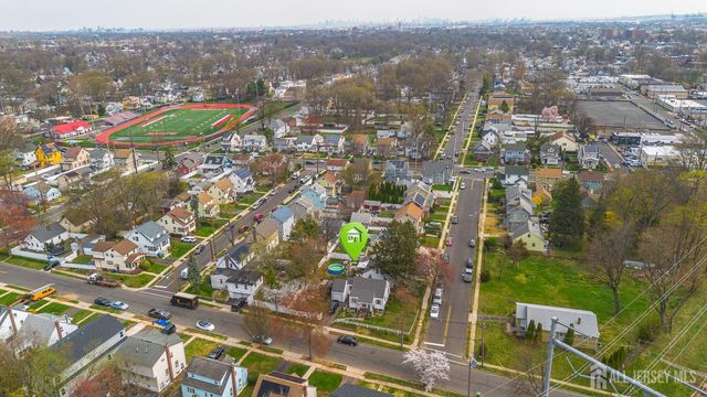 124 w 10th Avenue, Roselle, NJ 07203