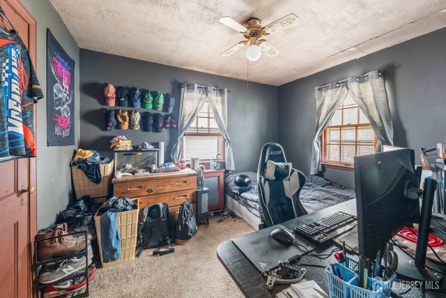124 w 10th Avenue, Roselle, NJ 07203