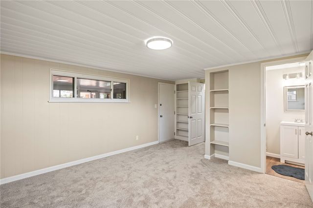 1012 E Stroop Road, Kettering, OH 45429
