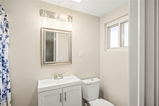 1012 E Stroop Road, Kettering, OH 45429