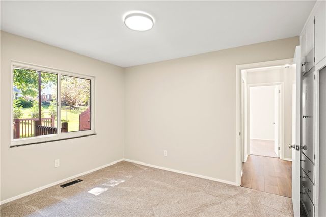 1012 E Stroop Road, Kettering, OH 45429