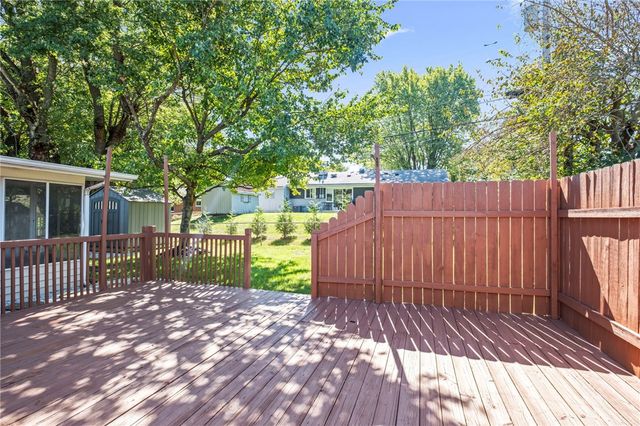 1012 E Stroop Road, Kettering, OH 45429