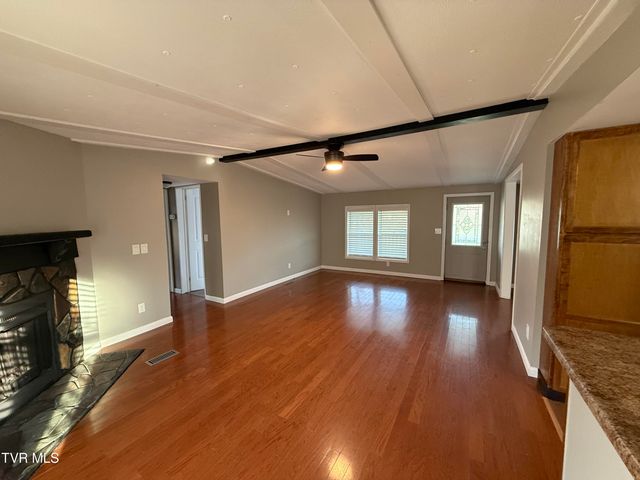 408 Pine Street, Butler, TN 37640