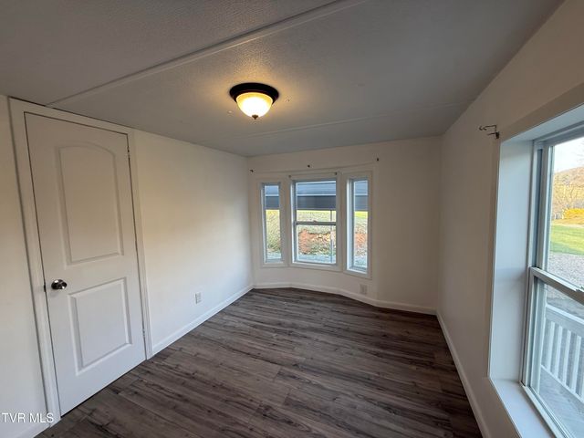 408 Pine Street, Butler, TN 37640