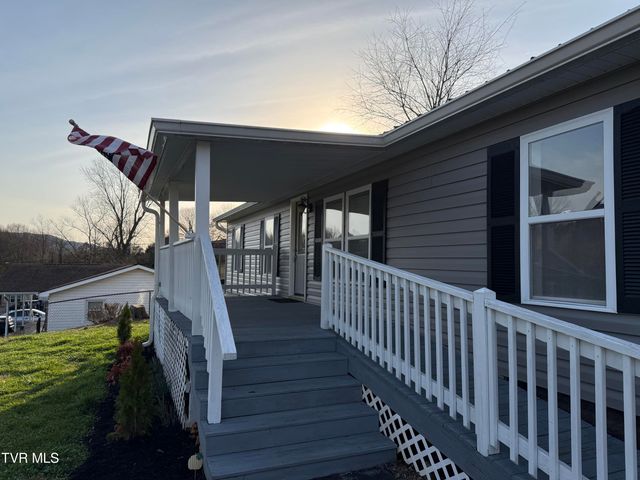 408 Pine Street, Butler, TN 37640