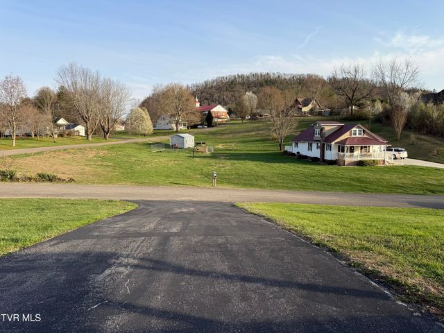 408 Pine Street, Butler, TN 37640