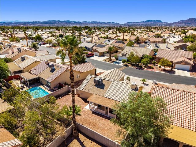 6240 Curlew Drive, Las Vegas, NV 89122