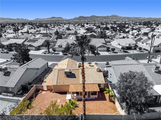 6240 Curlew Drive, Las Vegas, NV 89122
