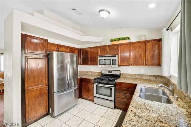 6240 Curlew Drive, Las Vegas, NV 89122