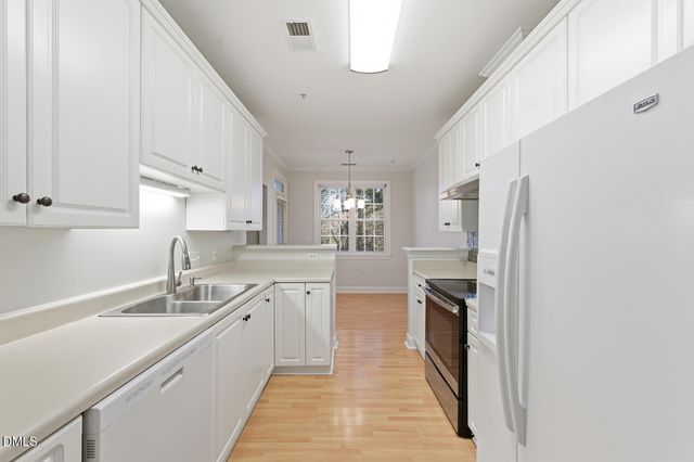 116 Northbrook Drive 204, Raleigh, NC 27609