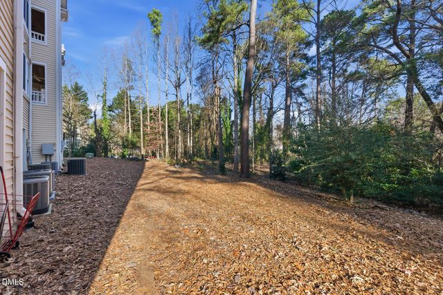 116 Northbrook Drive 204, Raleigh, NC 27609