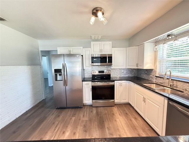 260 W INTERLACHEN STREET, Lake Alfred, FL 33850