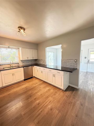 260 W INTERLACHEN STREET, Lake Alfred, FL 33850