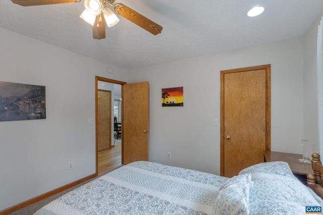 33 COLONIAL RD, Palmyra, VA 22963