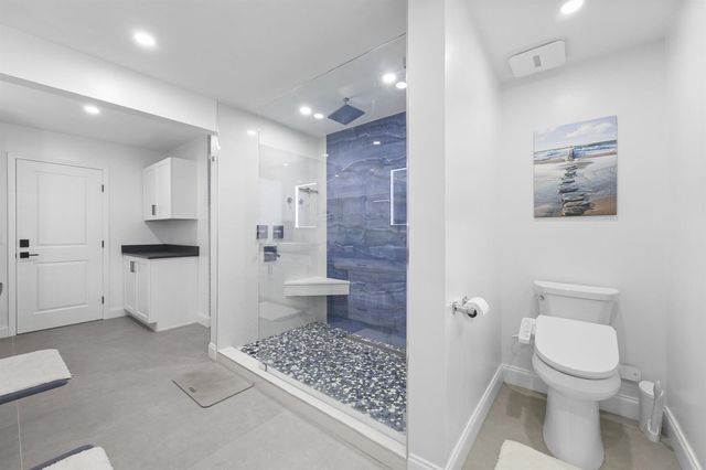 17235 Bay Street, Jupiter, FL 33477