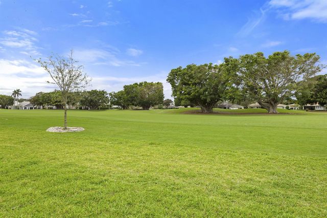 17235 Bay Street, Jupiter, FL 33477