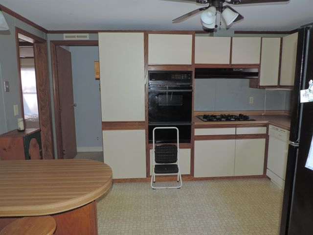 9 Westbury Road, Meredith, NH 03253