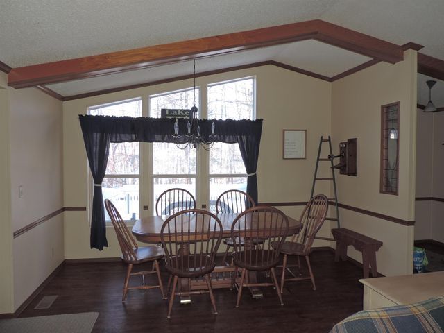 9 Westbury Road, Meredith, NH 03253