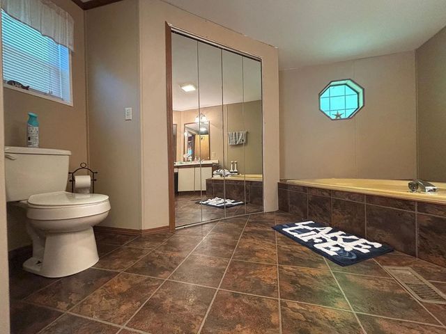 9 Westbury Road, Meredith, NH 03253