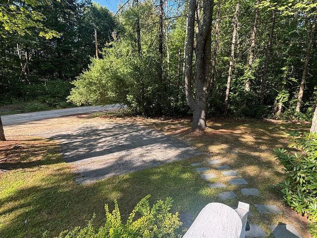 9 Westbury Road, Meredith, NH 03253