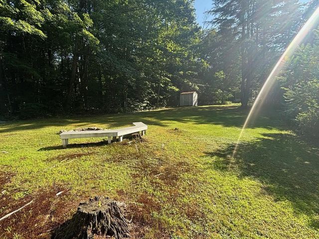 9 Westbury Road, Meredith, NH 03253