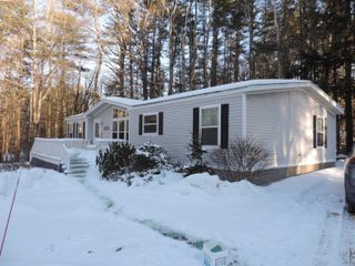 9 Westbury Road, Meredith, NH 03253