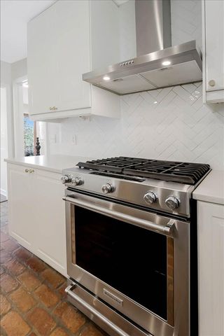 4 Stonehaven Drive, Signal Mountain, TN 37377