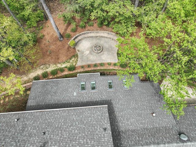 4 Stonehaven Drive, Signal Mountain, TN 37377