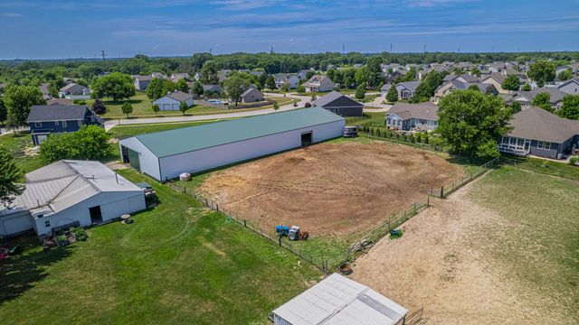231 W 500 N, Valparaiso, IN 46385