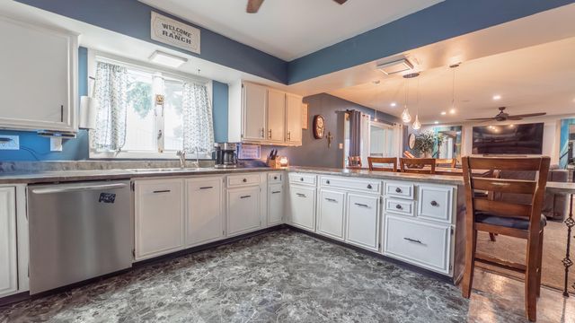 231 W 500 N, Valparaiso, IN 46385