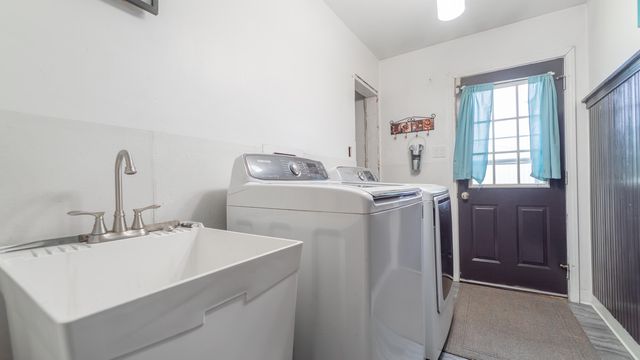 231 W 500 N, Valparaiso, IN 46385