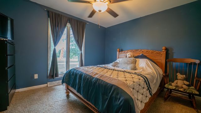 231 W 500 N, Valparaiso, IN 46385