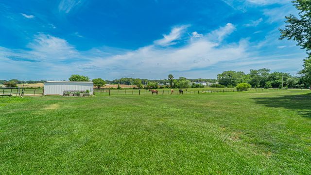 231 W 500 N, Valparaiso, IN 46385