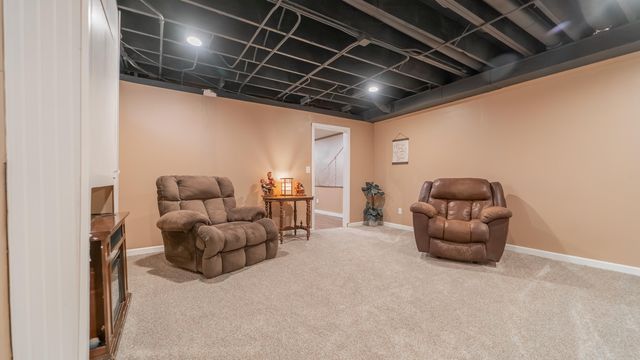 231 W 500 N, Valparaiso, IN 46385