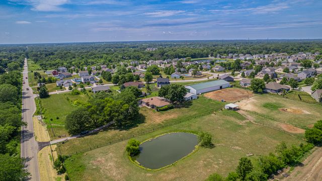 231 W 500 N, Valparaiso, IN 46385