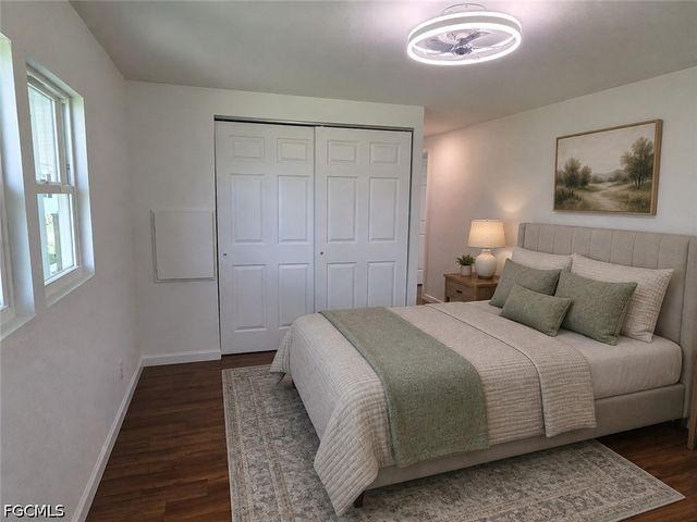 556 Freedom ST, North Fort Myers, FL 33917