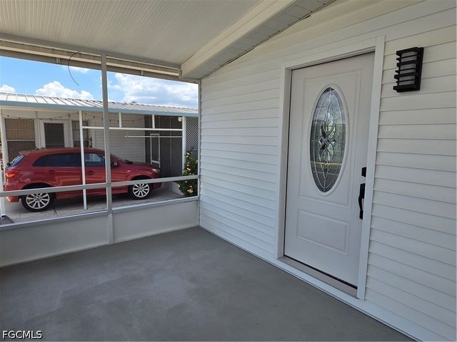 556 Freedom ST, North Fort Myers, FL 33917