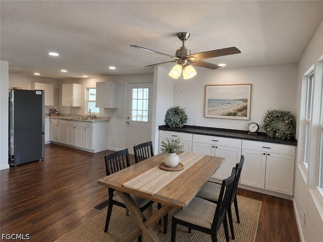 556 Freedom ST, North Fort Myers, FL 33917