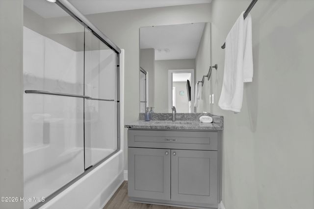 106 Charlotte Avenue, Holly Ridge, NC 28445