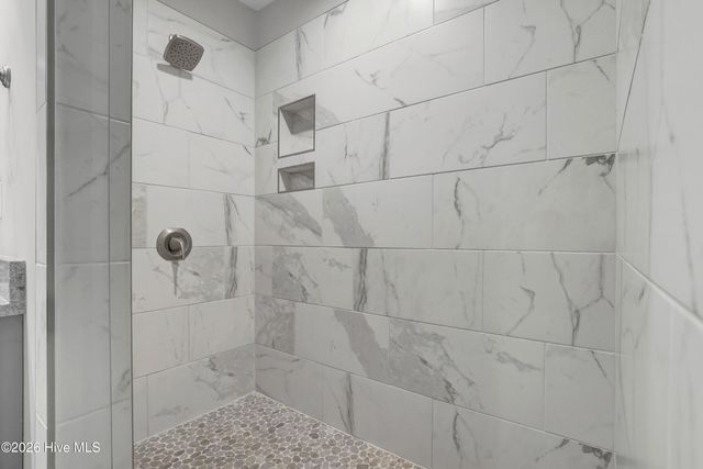 106 Charlotte Avenue, Holly Ridge, NC 28445