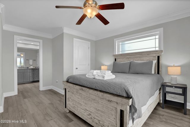 106 Charlotte Avenue, Holly Ridge, NC 28445