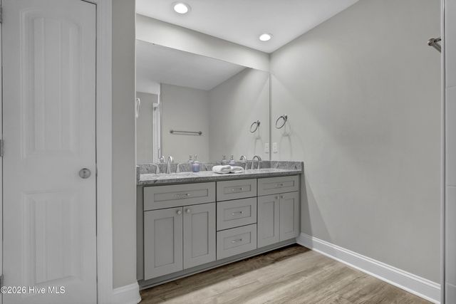 106 Charlotte Avenue, Holly Ridge, NC 28445