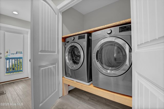 106 Charlotte Avenue, Holly Ridge, NC 28445