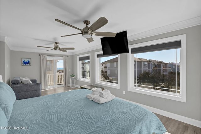 106 Charlotte Avenue, Holly Ridge, NC 28445