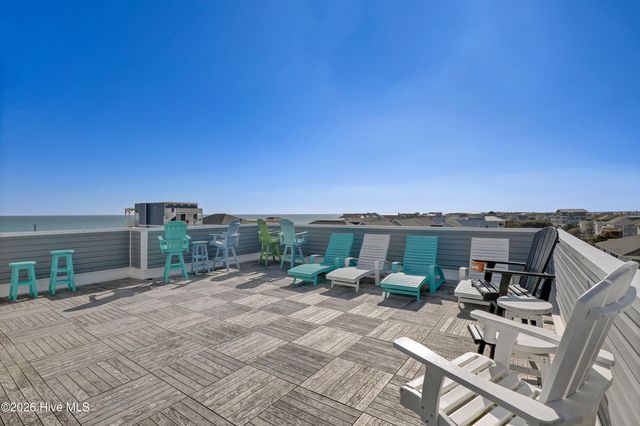 106 Charlotte Avenue, Holly Ridge, NC 28445