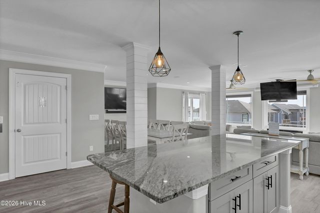 106 Charlotte Avenue, Holly Ridge, NC 28445