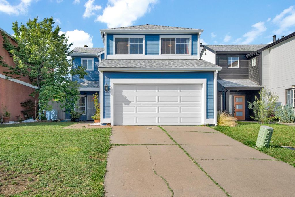 5045 N Laguna Dr, Sacramento, CA 95823