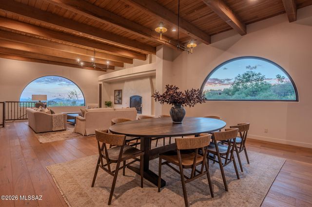 5238 E Mission Hill Drive, Tucson, AZ 85718