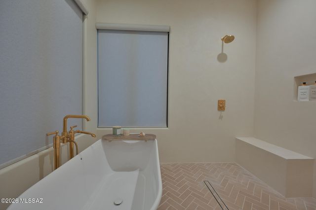 5238 E Mission Hill Drive, Tucson, AZ 85718