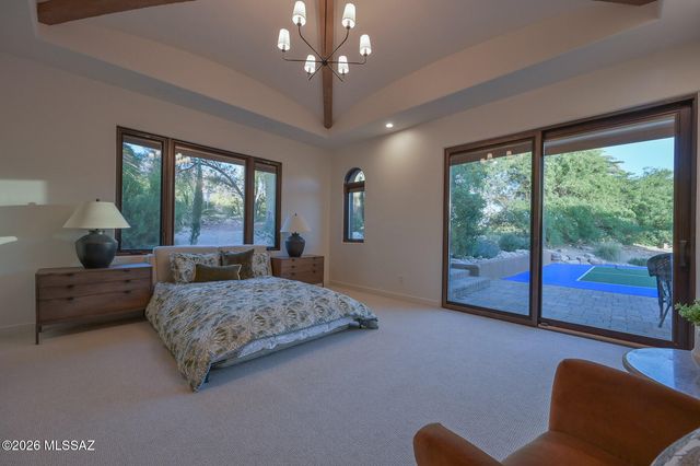 5238 E Mission Hill Drive, Tucson, AZ 85718